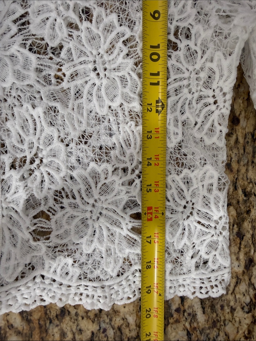 Rabbit Rabbit Rabbit Designs White Lace Crop Top Cardigan Size S - Picture 6 of 6